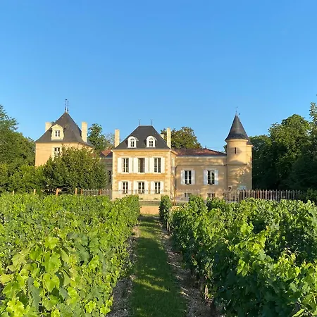 לינה וארוחת בוקר Chateau Bois Martin *